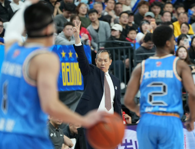 PG模拟器-北京首钢VS山西男篮！许利民拒绝输球，斯佩尔曼缺席，央视直播